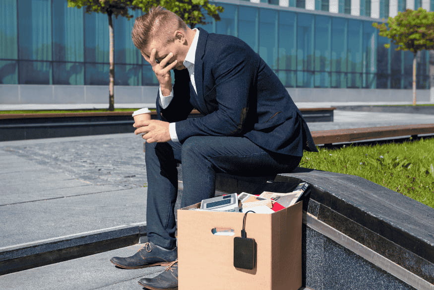 Finanzieller Notfallplan bei Jobverlust: Was Sie in den ersten 90 Tagen tun sollten